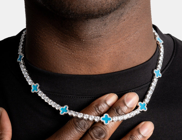 Lucky clover chain